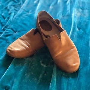 Leather Women’s Flats 8.5